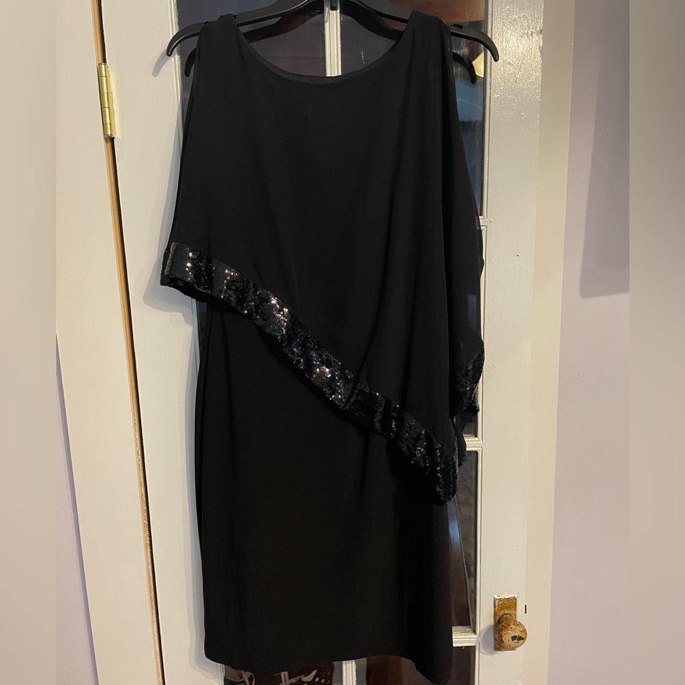 Black Scarlett brand cocktail dress size 4